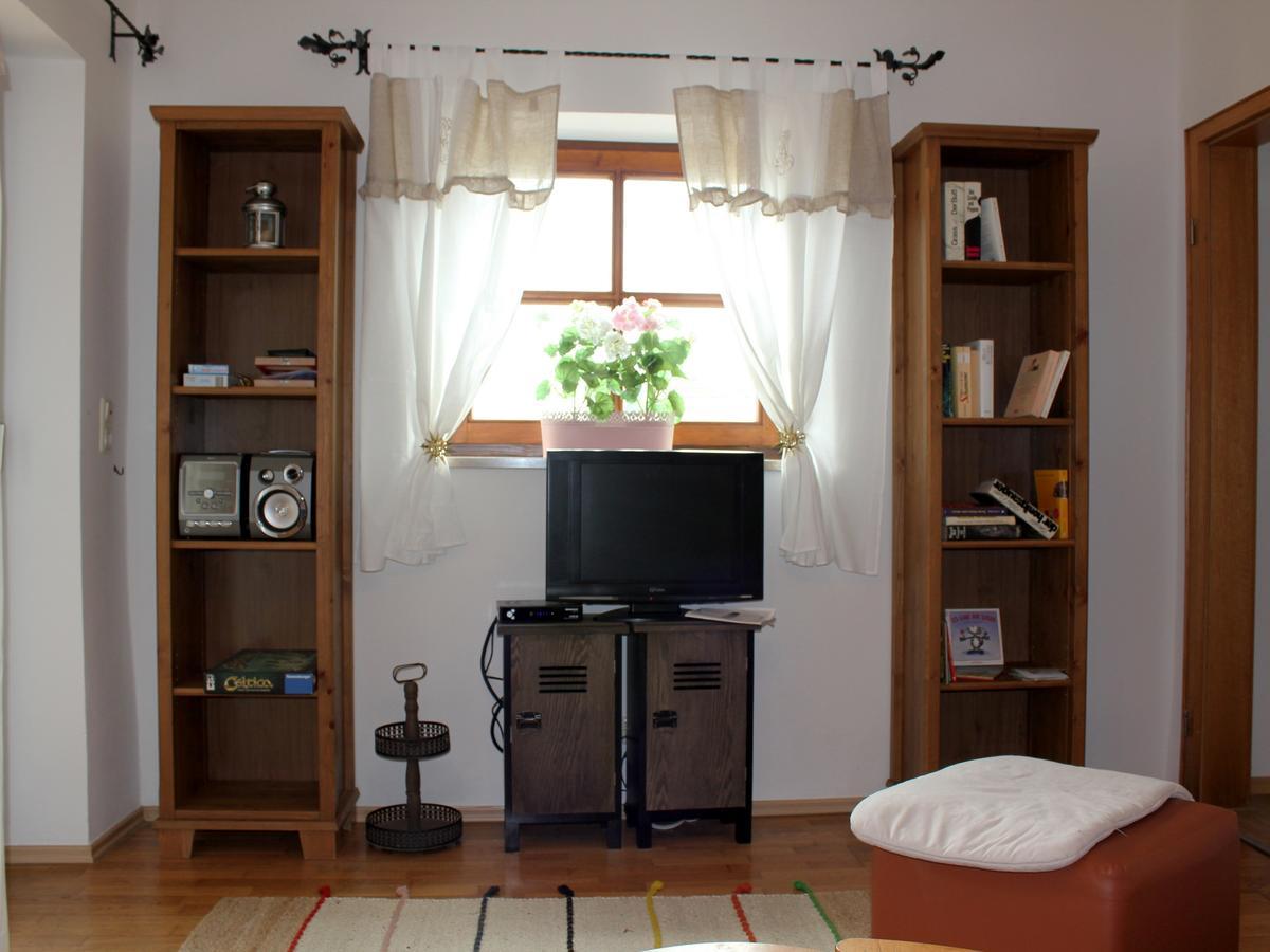 Ferienhaus Wolferstetter Tittmoning Esterno foto